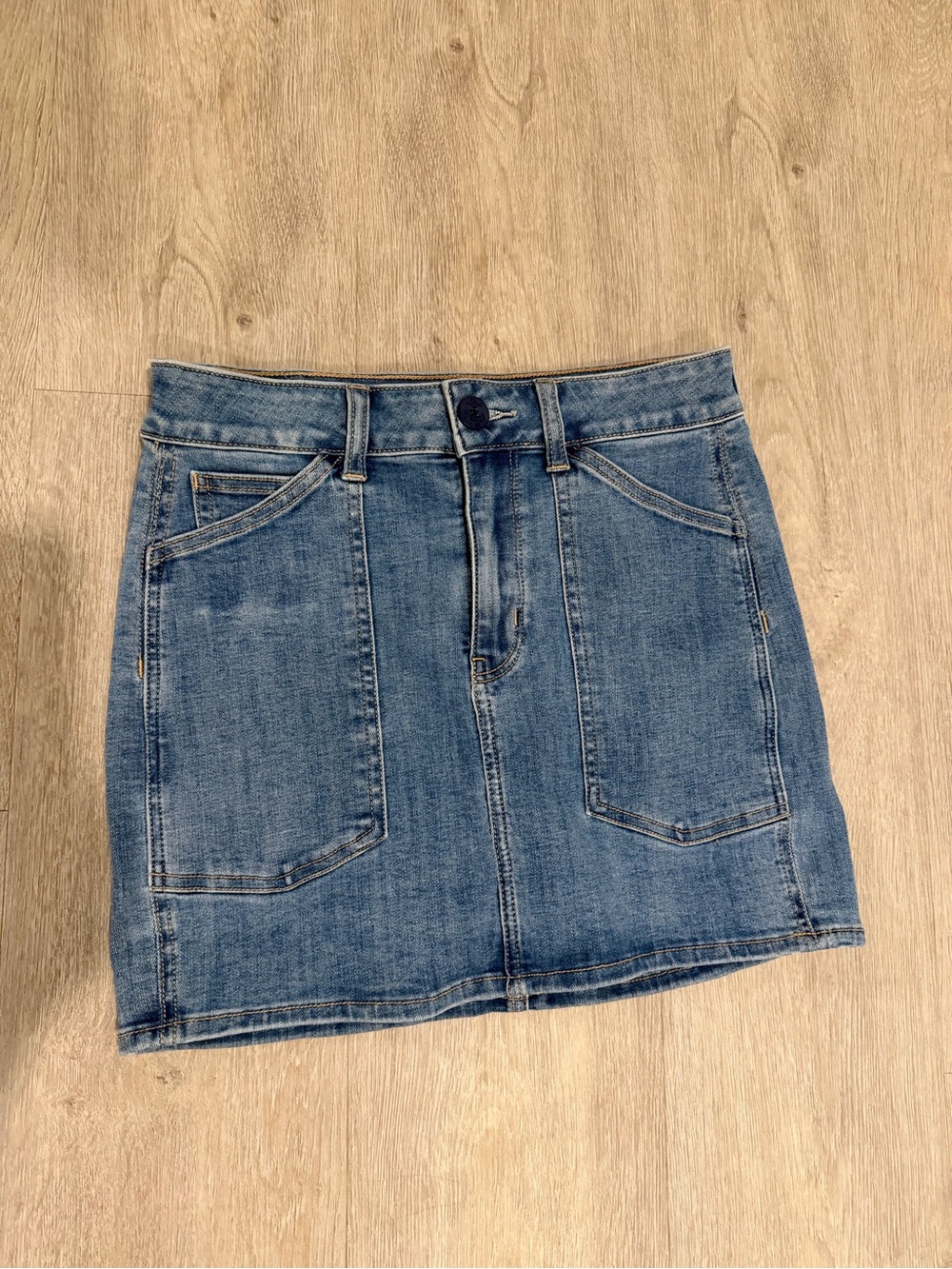 American Eagle Classic Blue Denim Mini Skirt - Womens